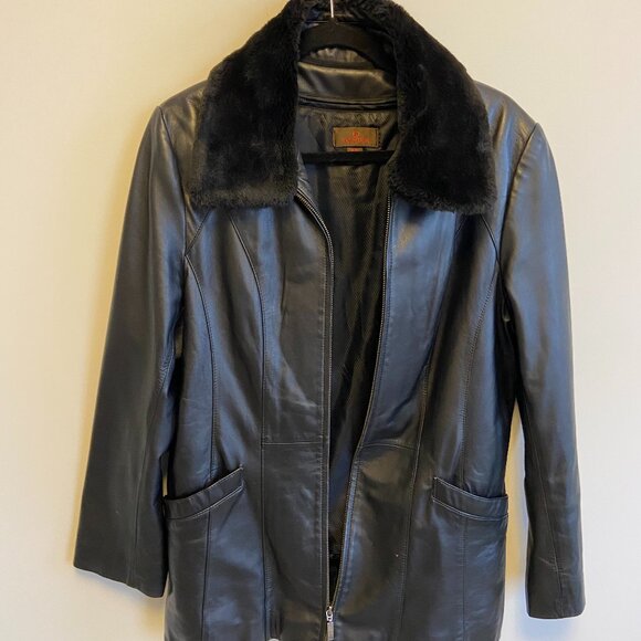 Danier Black Leather Medium Jacket with Removable Liner - Picture 1 of 5